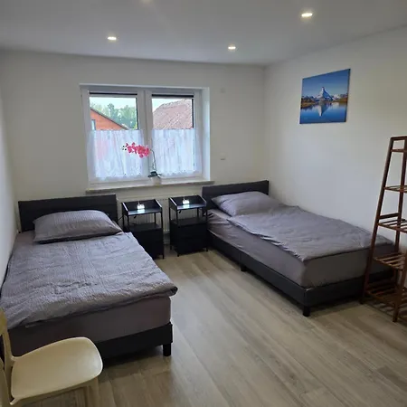 - Monteurwohnung Apartment
